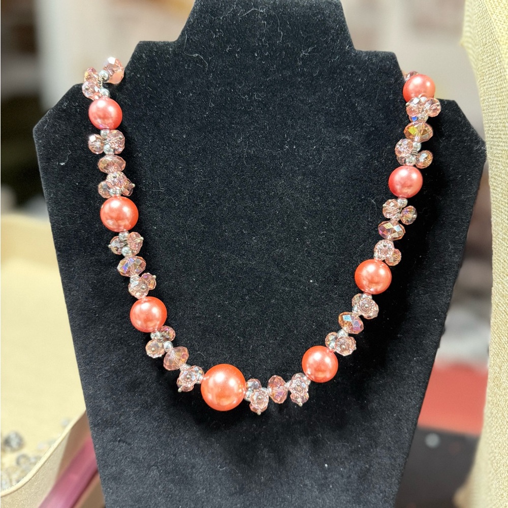 Elegant Pink Beaded Necklace